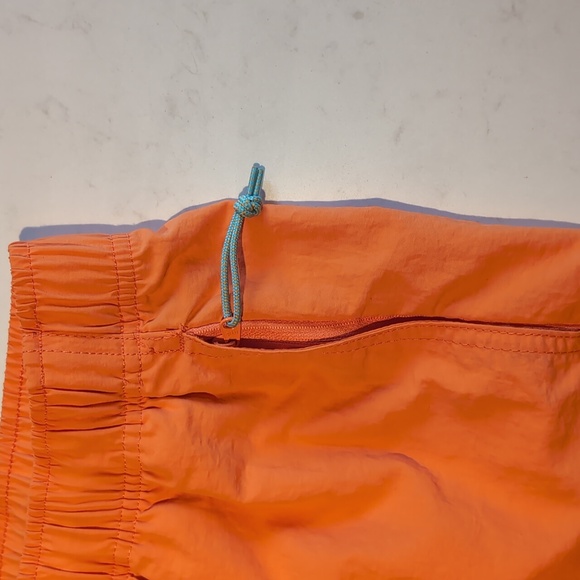 Levi's shorts - Picture 3 of 6